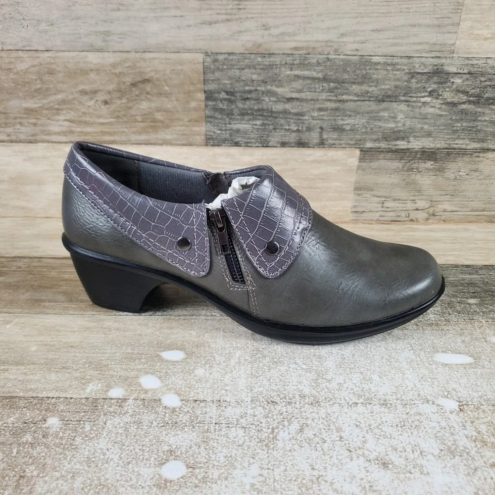 Easy Street Darcy Ankle Booties Womens Sz 11 M Grey Perforated Collar Leather